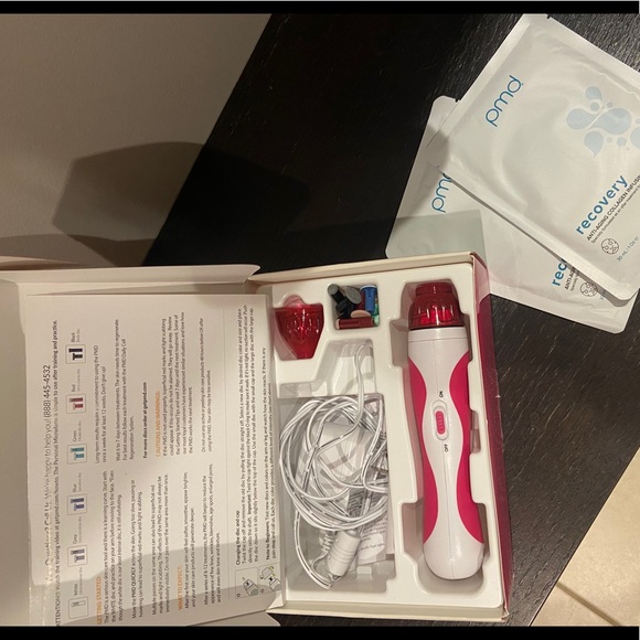 PMD Microdermabrasion Tool (new attachments) - Picture 3 of 3